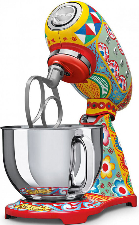 Smeg SMF03DGEU планетарный миксер