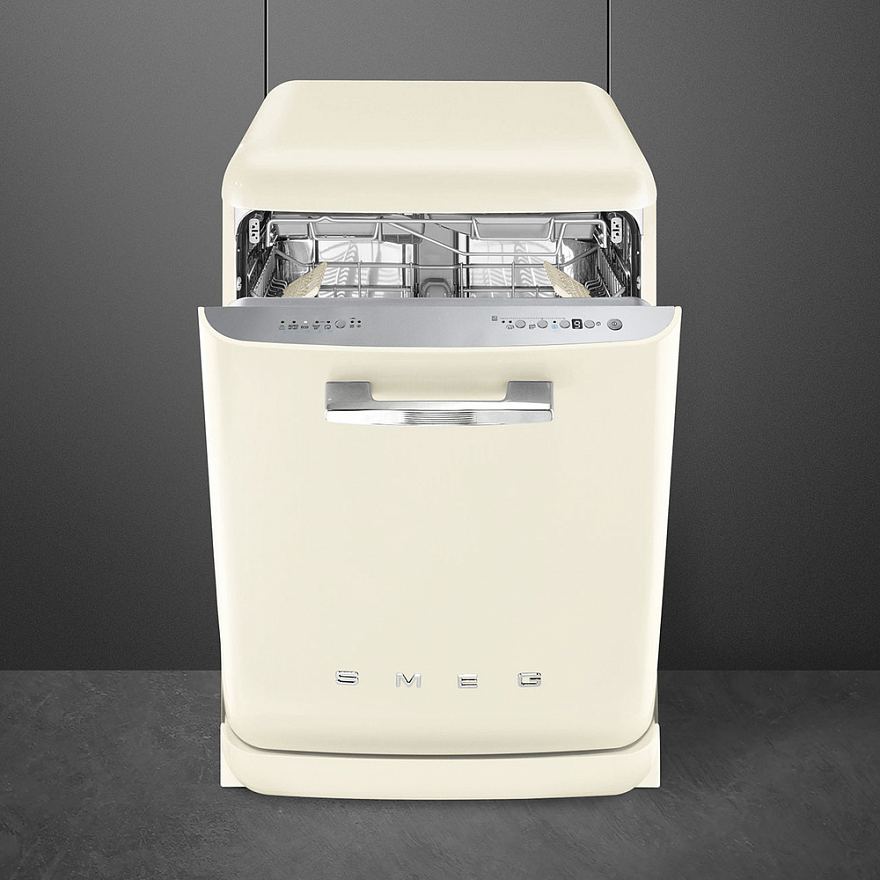 Купить отдельную посудомоечную машину. Посудомоечная машина Smeg LVFABCR. Smeg посудомоечная машина отдельностоящая. Посудомойка 60 Смег отдельностоящая. Посудомоечная машина Smeg 45 см.
