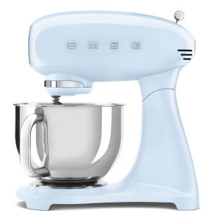 Smeg SMF03PBEU планетарный миксер пастельный голубой