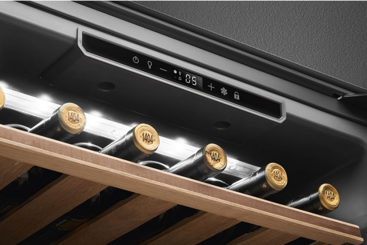 Smeg CVI321X3 холодильный шкаф для вина встраиваемый