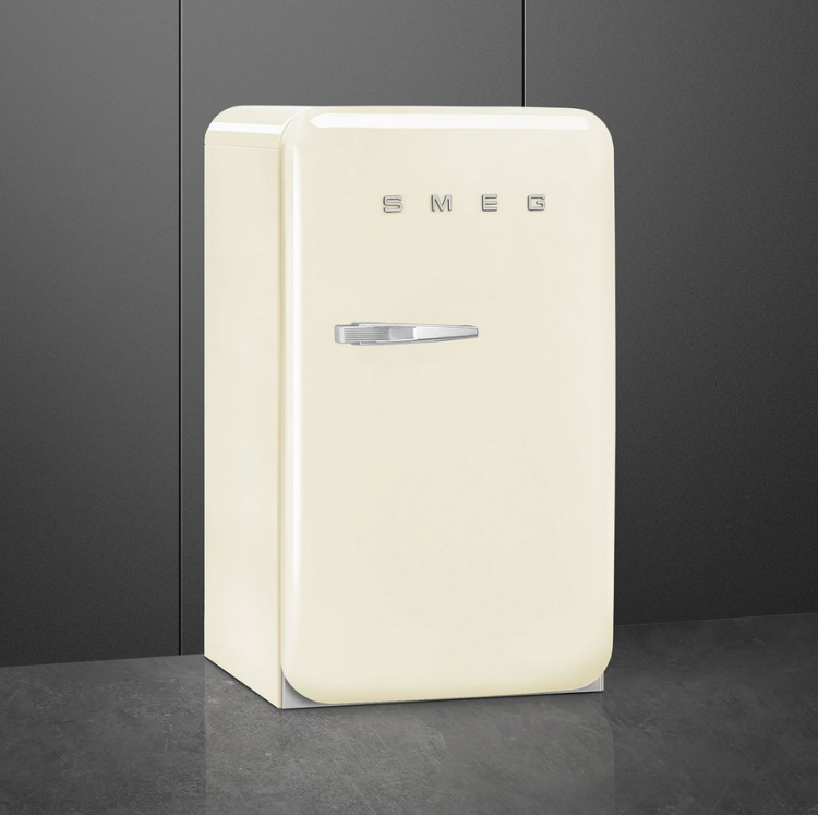 Smeg FAB10RCR6 отдельностоящий однодверный холодильник кремовый